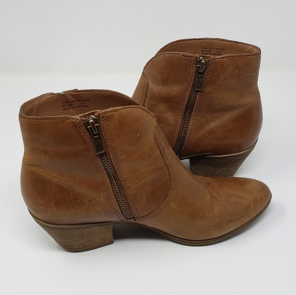 Frye Ankle Boots Women's Size 6.5 Jennifer Wheat Side Zip Pointed Toe - Flaws - Picture 4 of 12